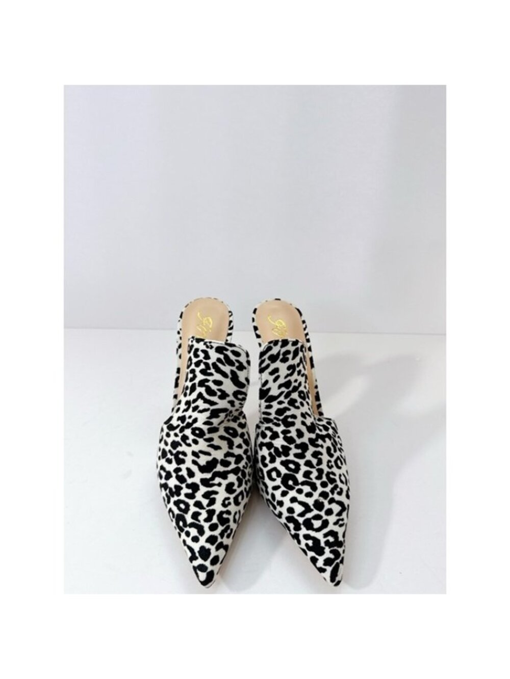 Size 8 Women’s Leopard Print Mule Heels Pointed Toe Stiletto Slides